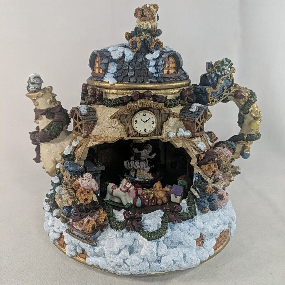 Boyd's Bears Silent Night Musical Light Teapot Figure Christmas Music Box Rotate